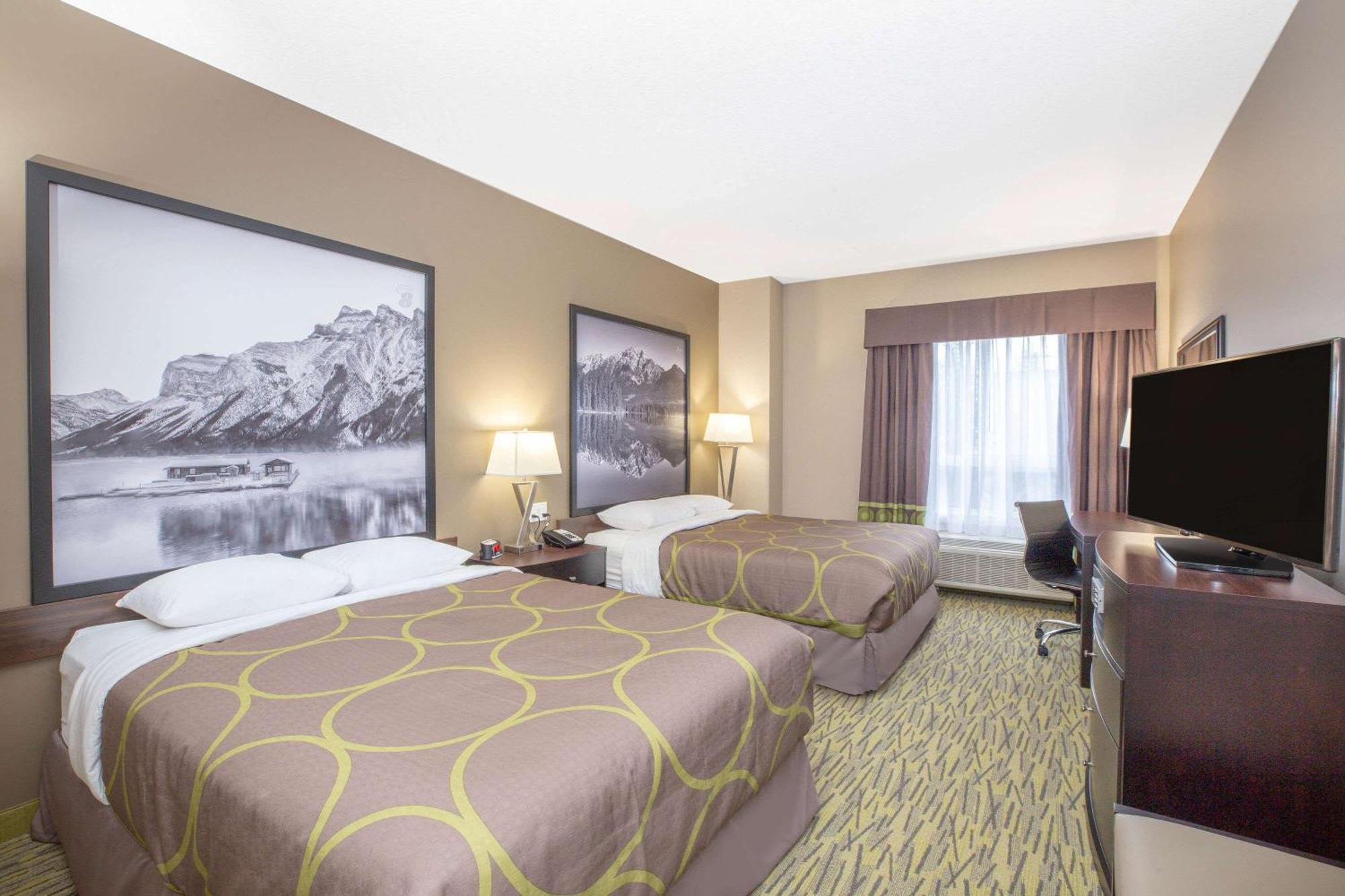 Super 8 By Wyndham Canmore Zewnętrze zdjęcie