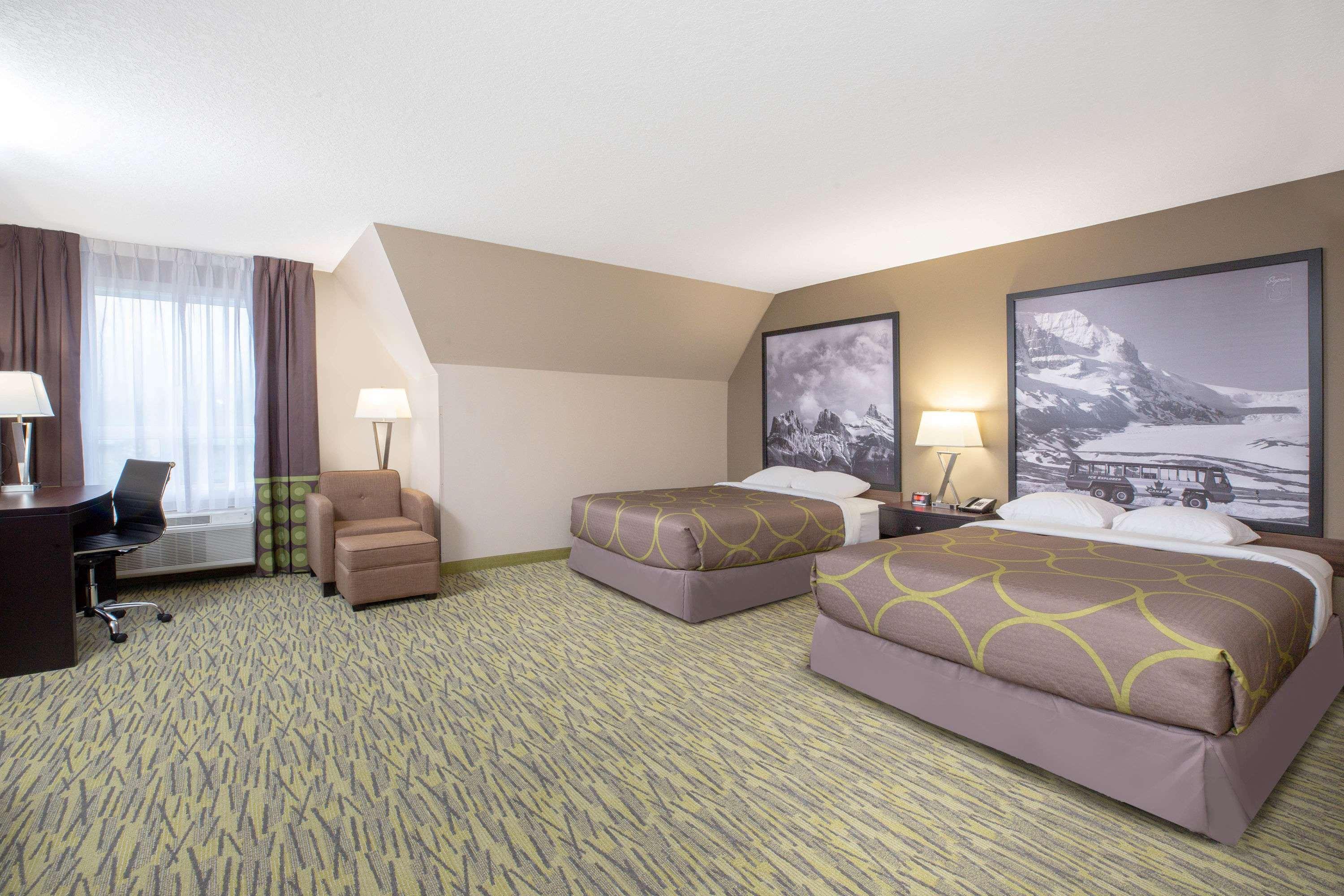 Super 8 By Wyndham Canmore Zewnętrze zdjęcie