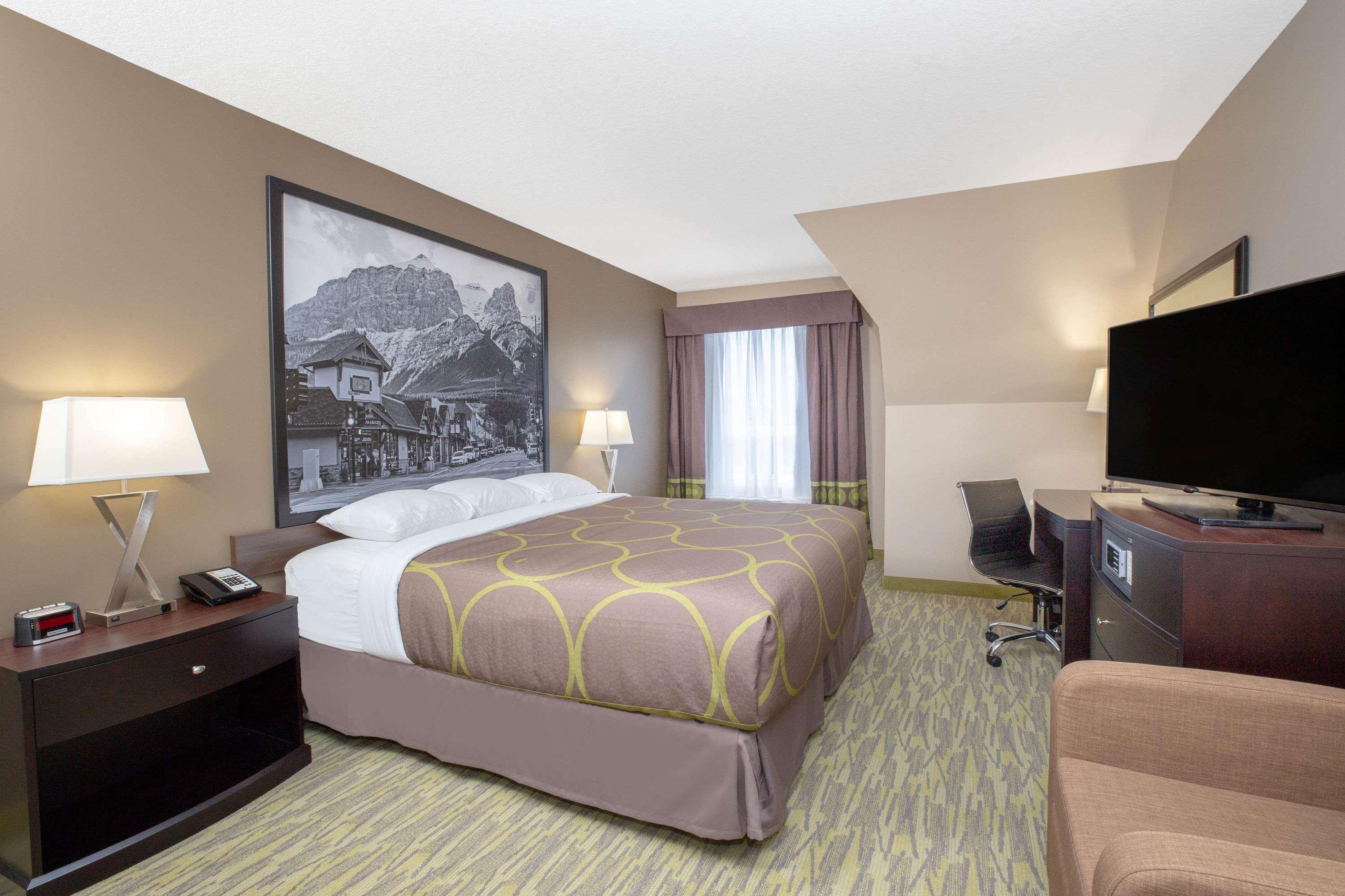 Super 8 By Wyndham Canmore Zewnętrze zdjęcie