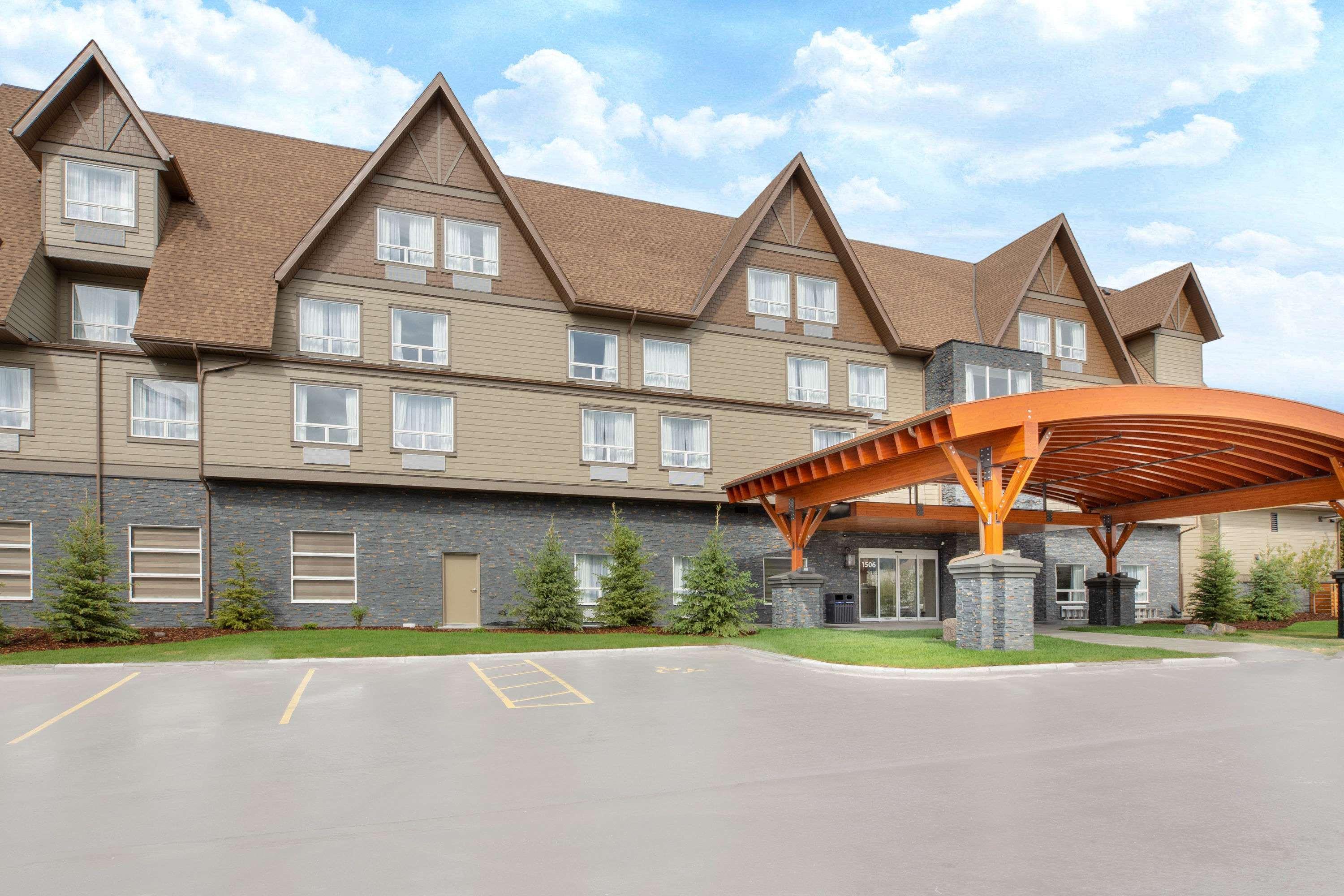 Super 8 By Wyndham Canmore Zewnętrze zdjęcie